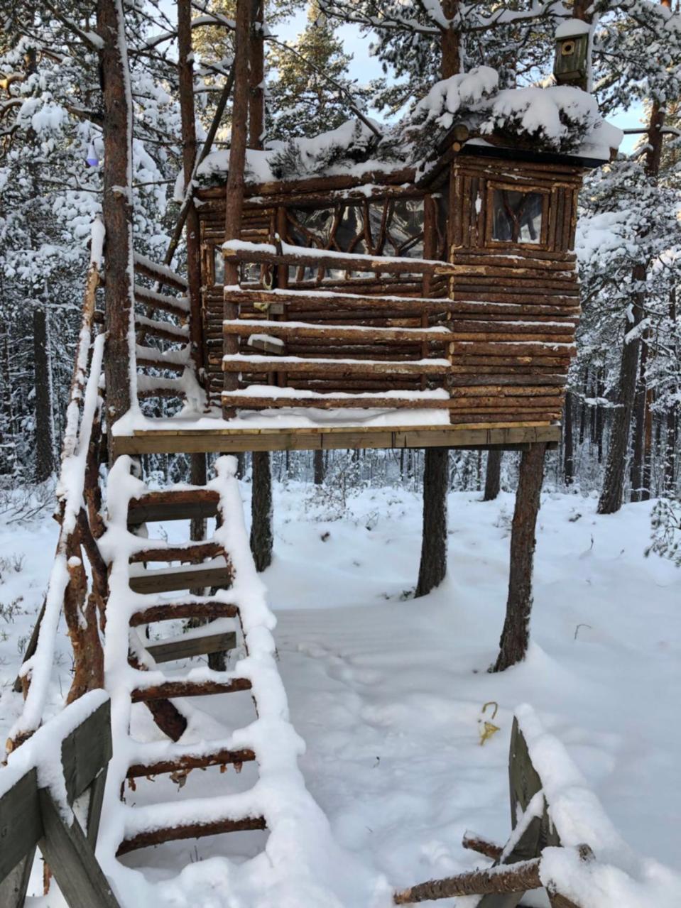 קארלסטאד Timber Cottages With Jacuzzi And Sauna Near Lake Vaenern מראה חיצוני תמונה